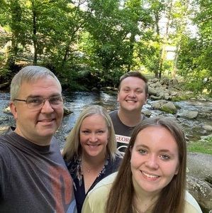 Meet your Posher, Brandi